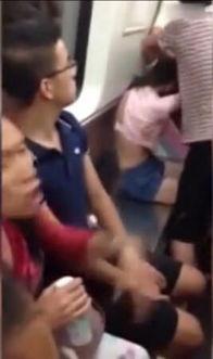 武汉一女子发视频爆料称 第2张 武汉一女子发视频爆料称 第2张